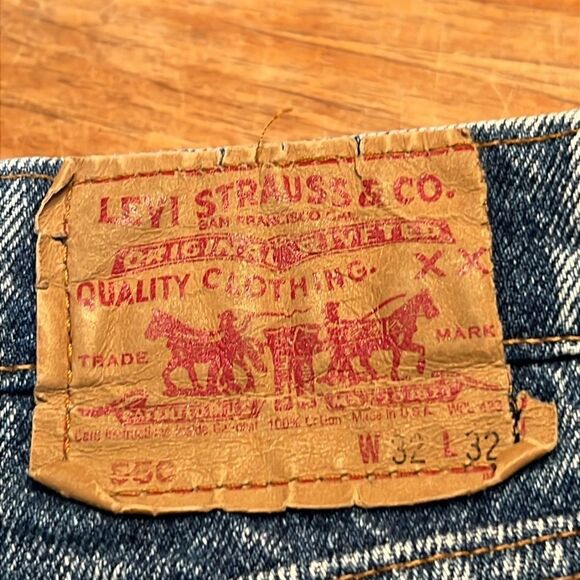 Vintage Levi’s 550 Jeans 32 x 32 USA - Picture 7 of 9